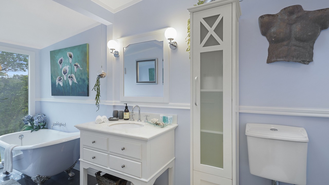 Photo of Bathroom in Titirangi