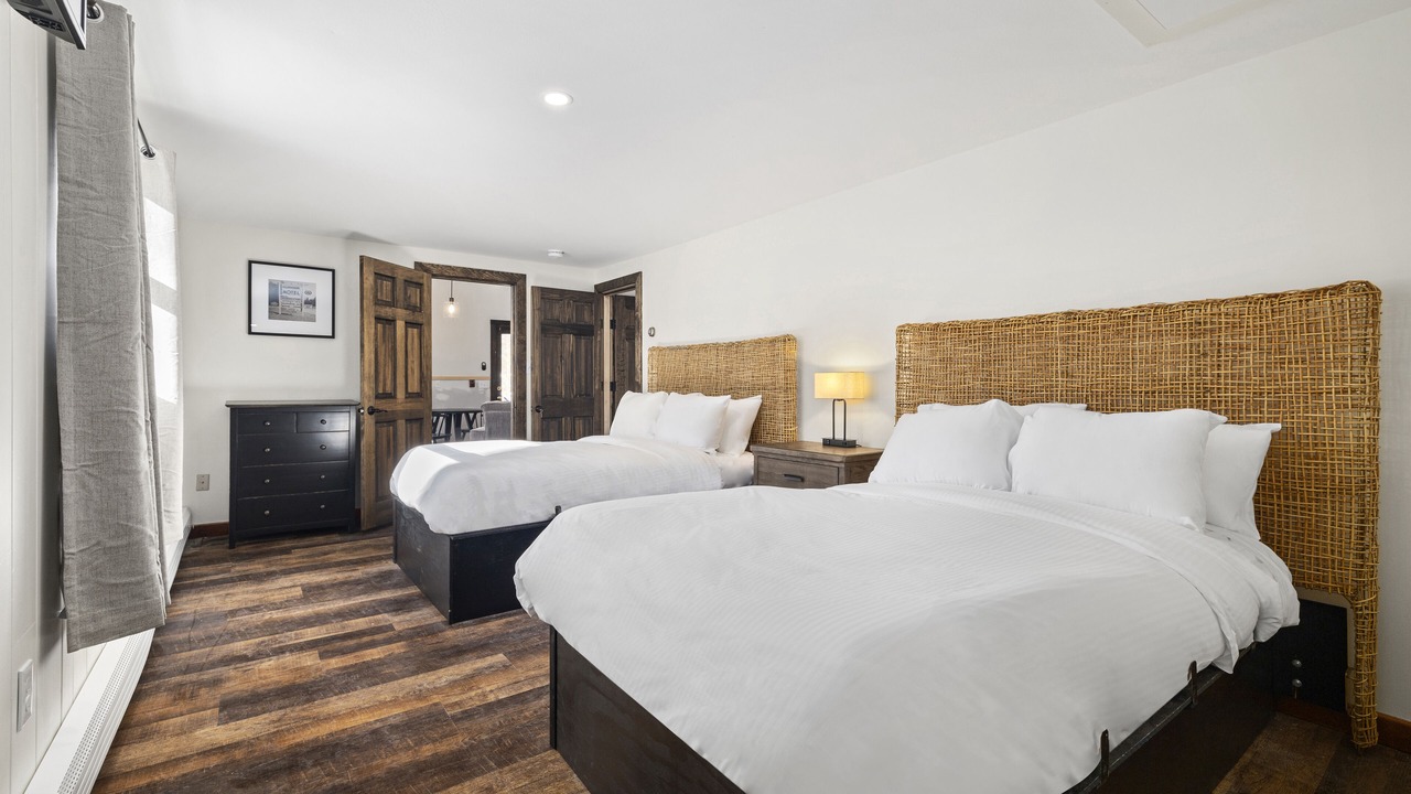 Photo of Others in Bartlett