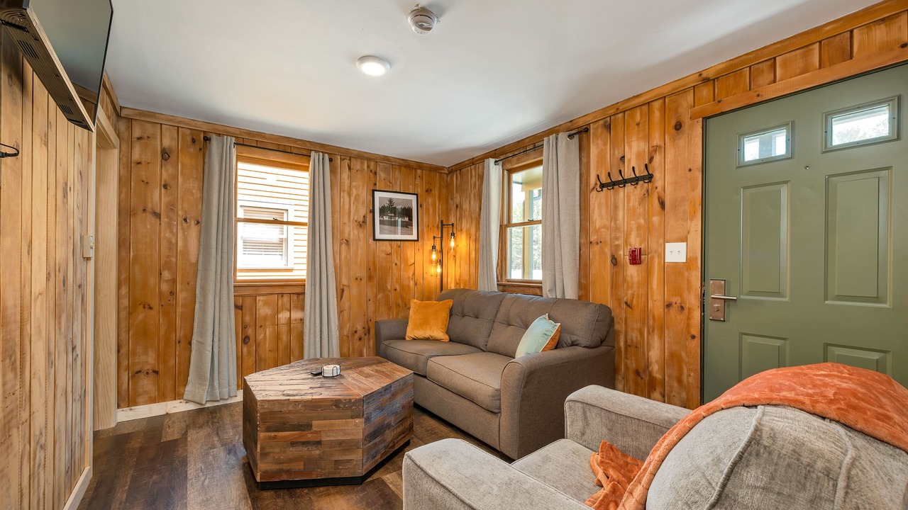 Photo of Others in Bartlett