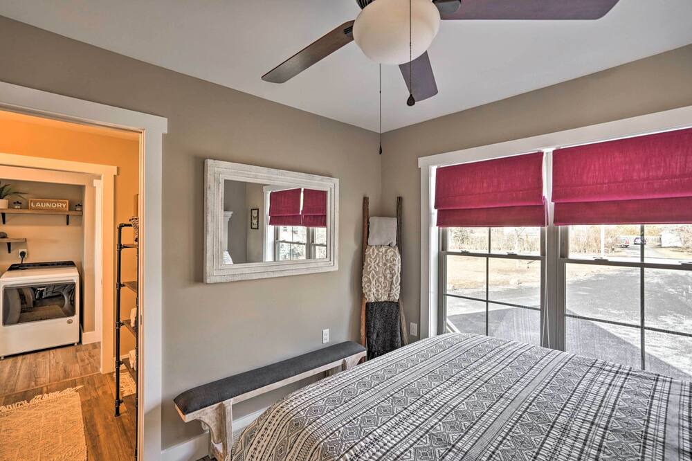 Photo of Bedroom in Saugerties