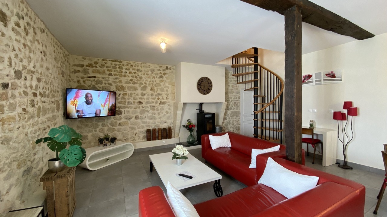 Photo of Others in Berson