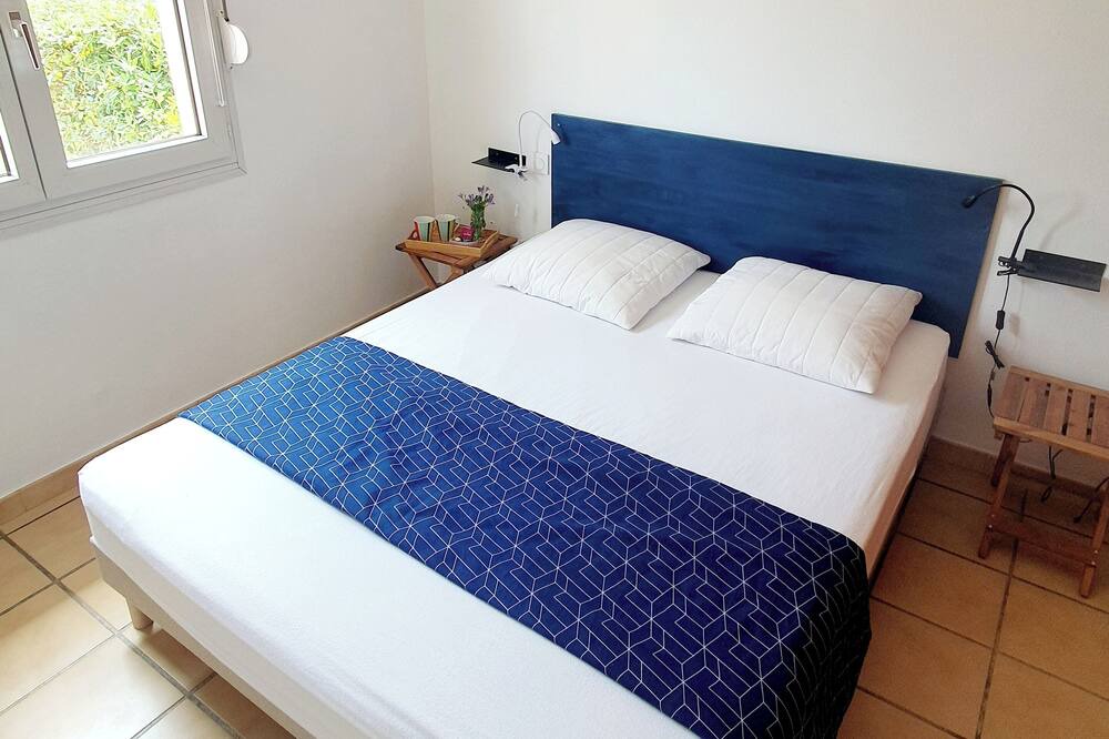 Photo of Bedroom in Bages