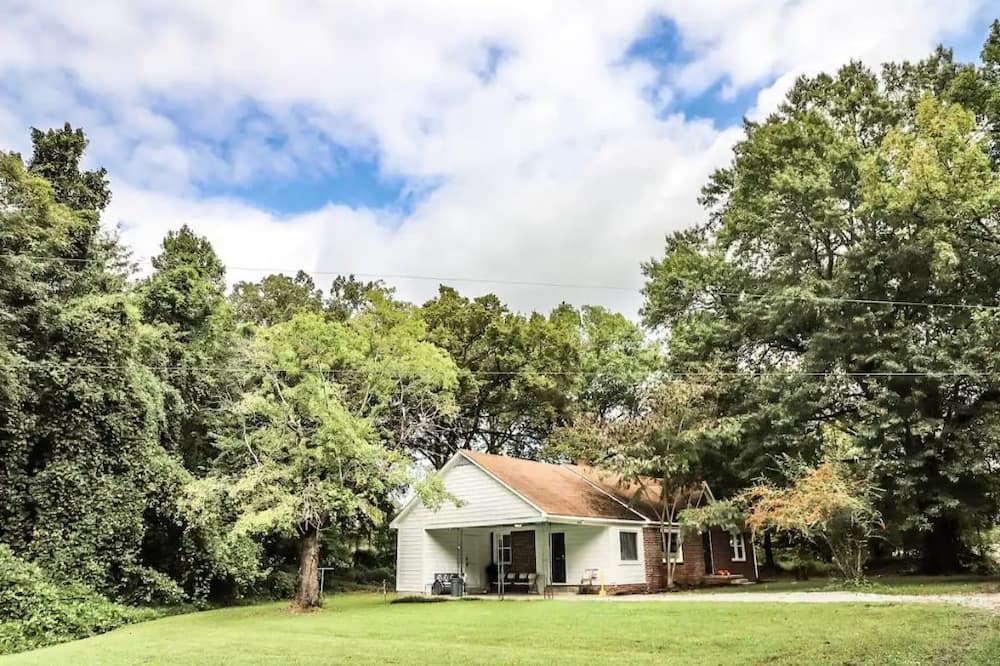 Photo of Outdoor in Millington