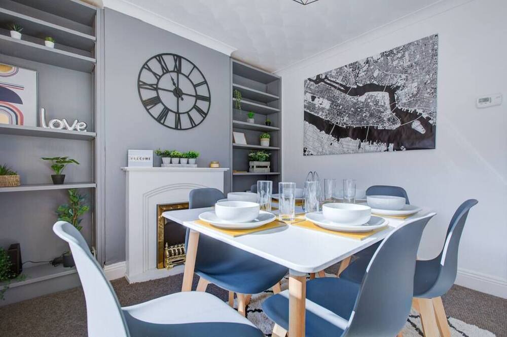 Photo of Others in Reading