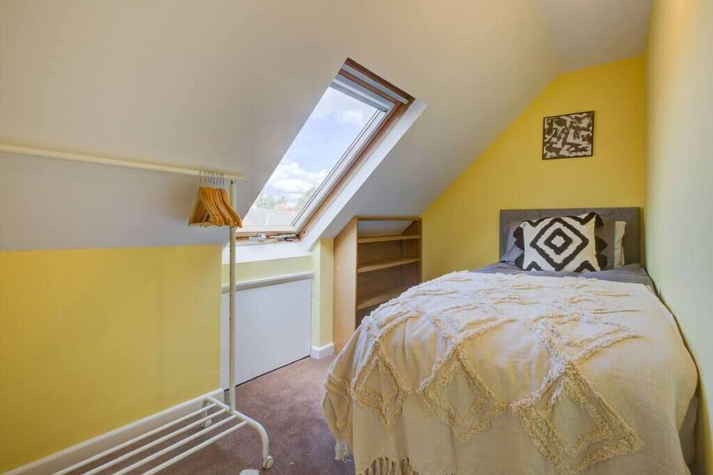 Photo of Bedroom in Reading