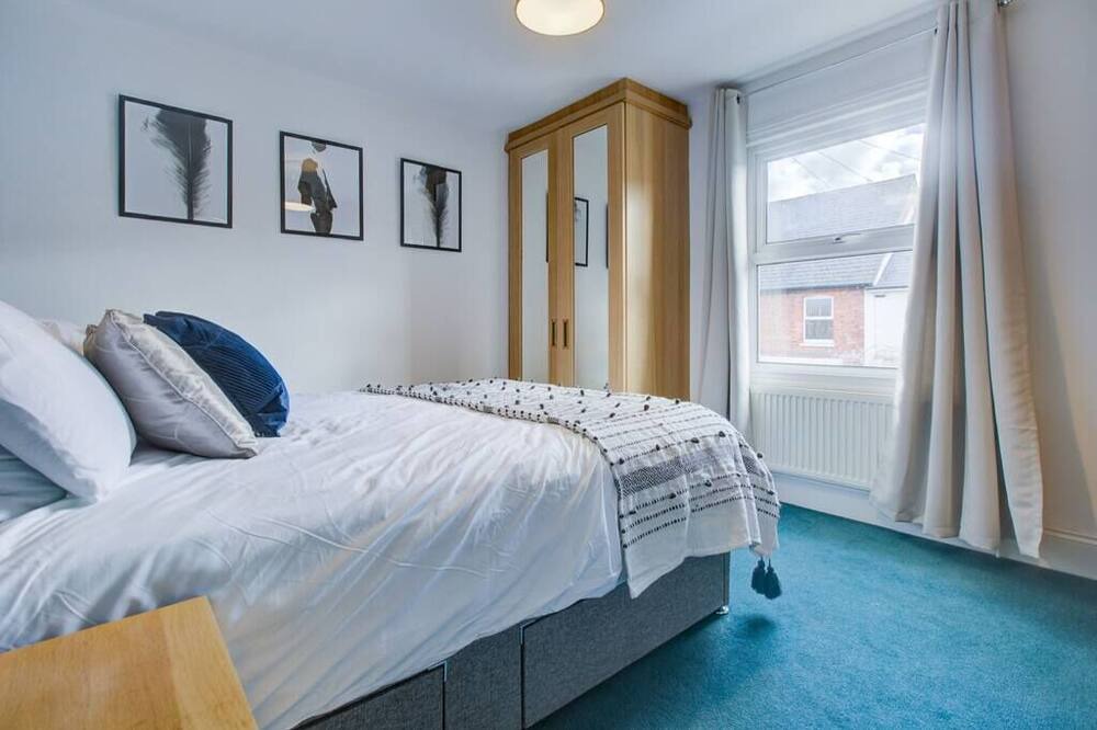 Photo of Bedroom in Reading