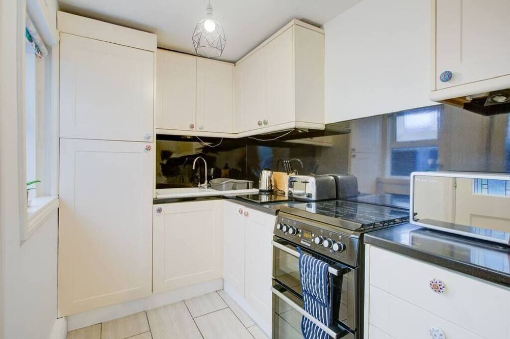 Photo of Kitchen in Reading