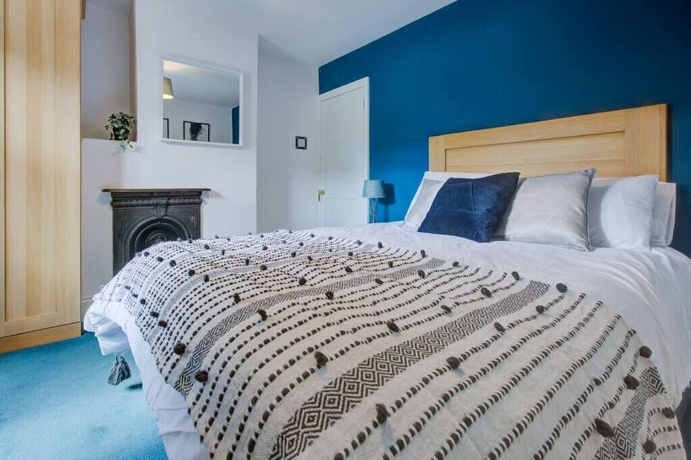 Photo of Bedroom in Reading