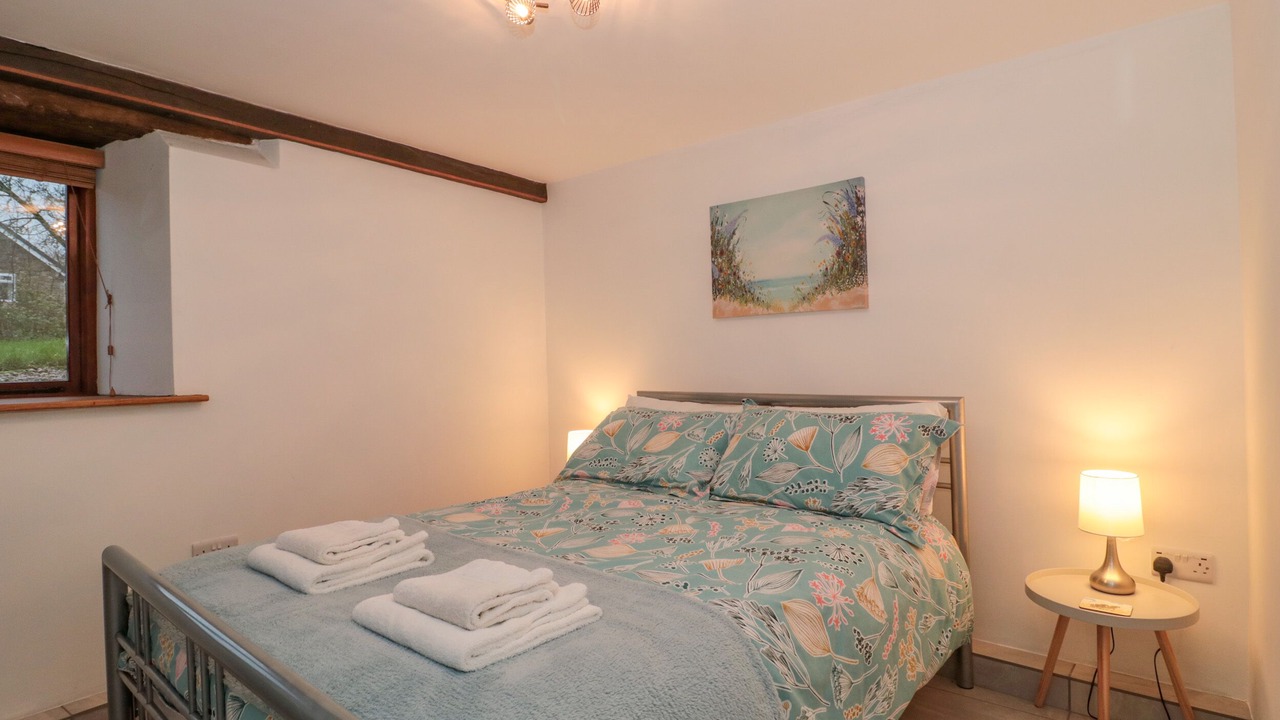 Photo of Others in South Perrott