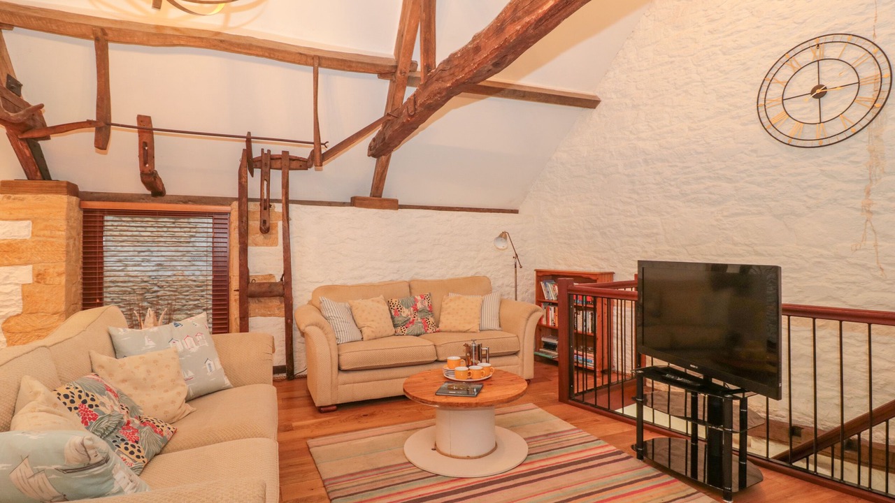 Photo of Others in South Perrott