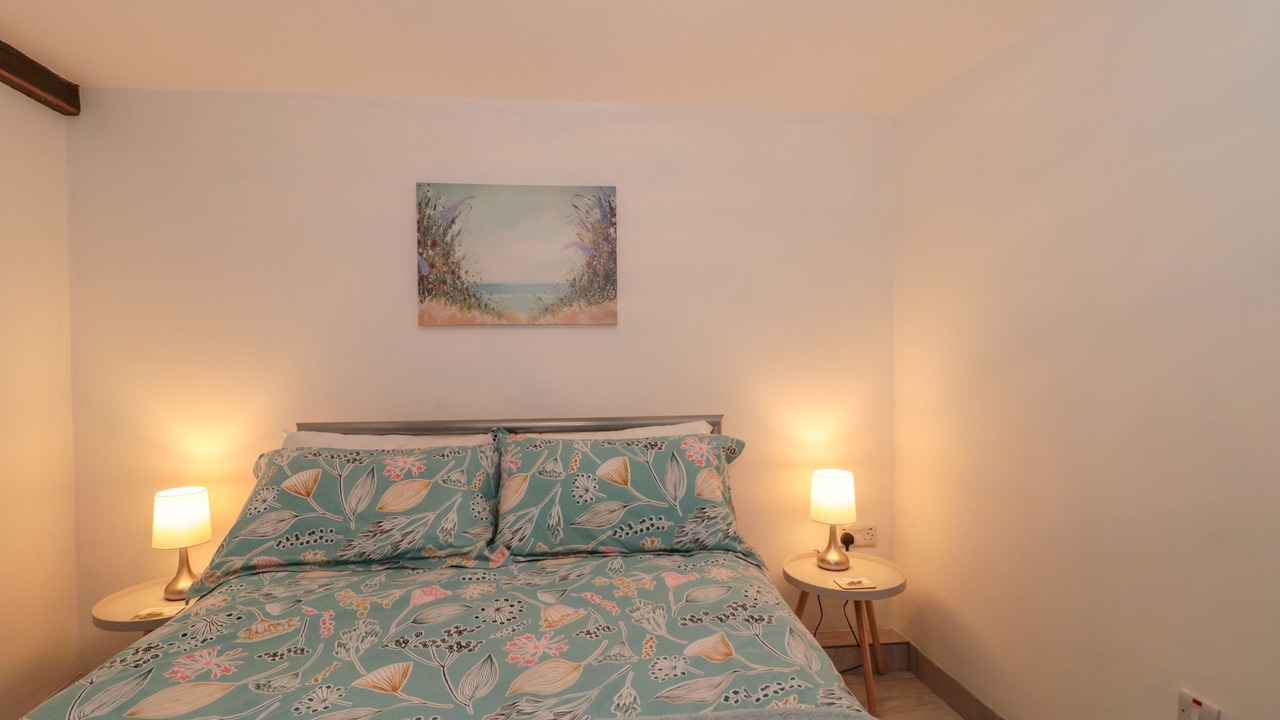 Photo of Others in South Perrott