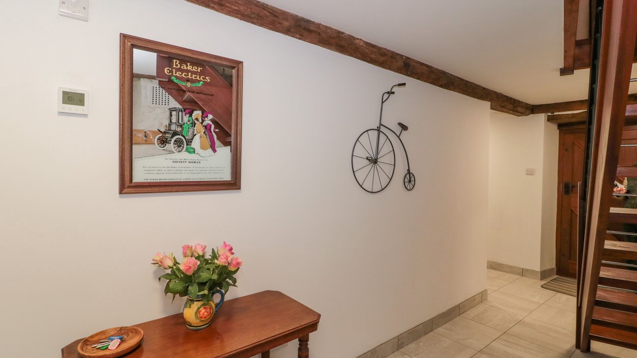 Photo of Others in South Perrott