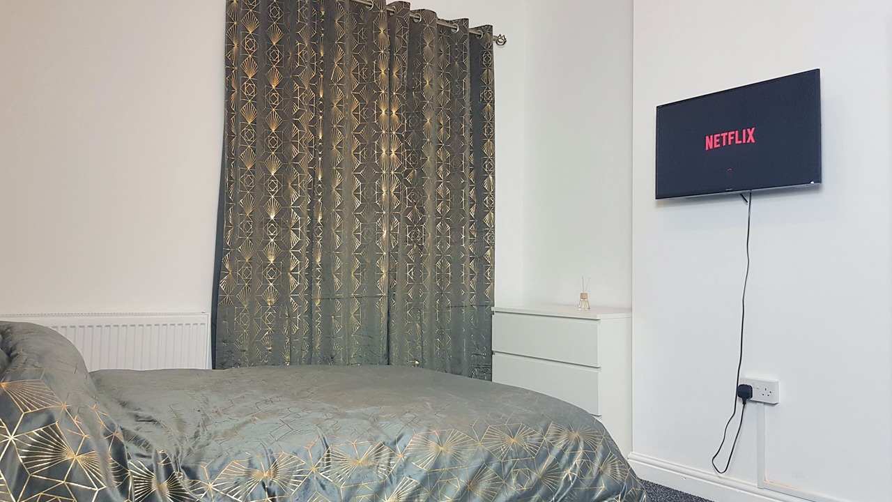 Photo of Bedroom in Smethwick