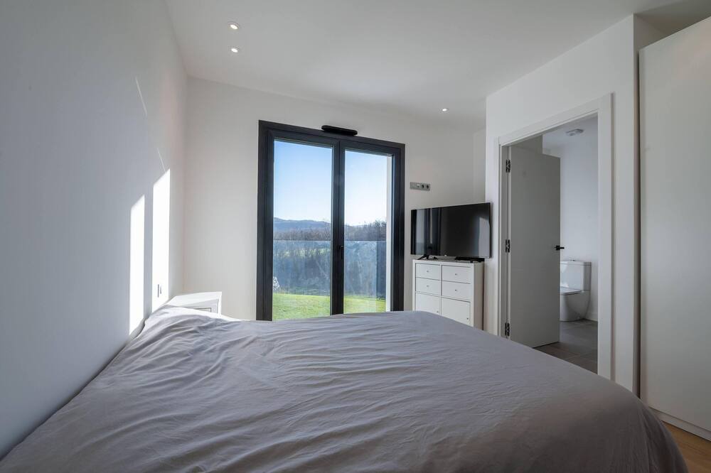 Photo of Bedroom in Hondarribia