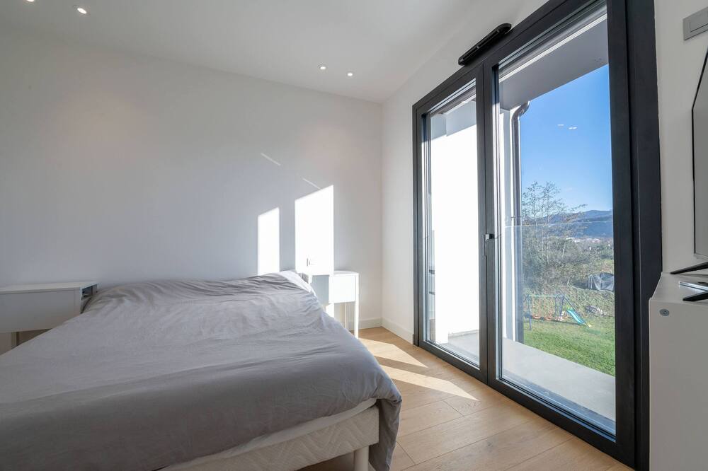 Photo of Bedroom in Hondarribia