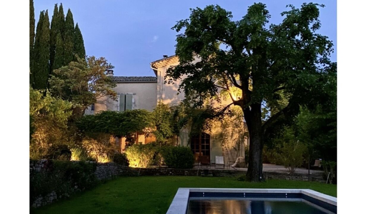 Photo of Outdoor in Mane