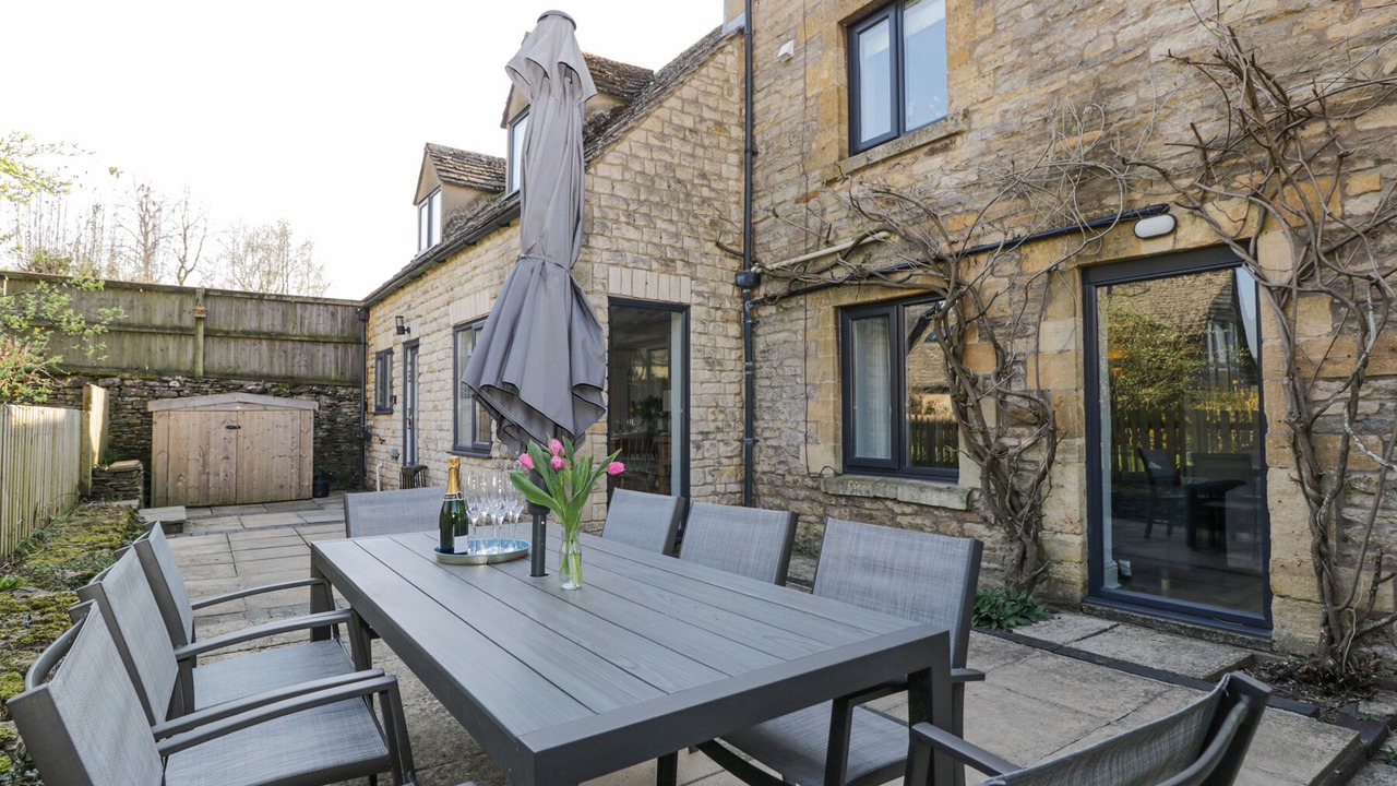 Photo of Outdoor in Longborough