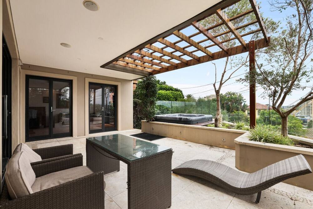 Photo of Others in Queenscliff