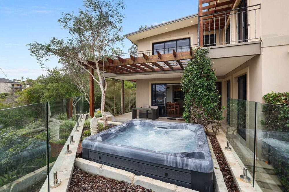 Photo of Others in Queenscliff