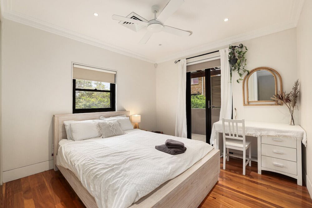 Photo of Others in Queenscliff