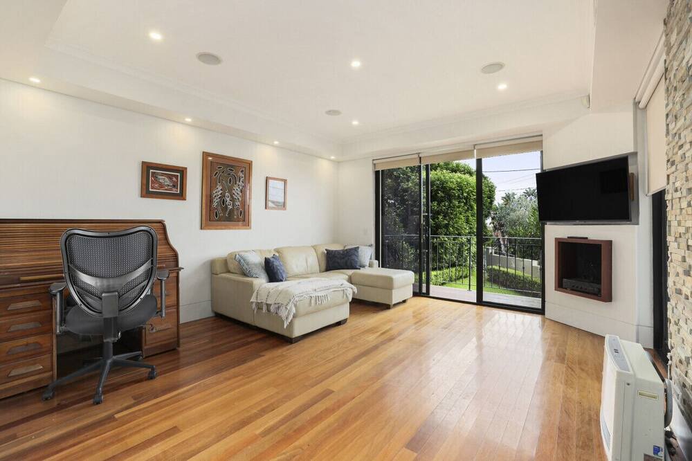 Photo of Others in Queenscliff