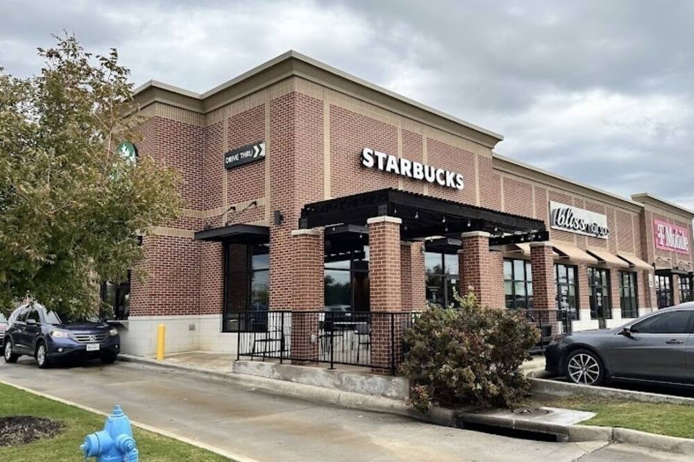 Photo of Outdoor in Aubrey