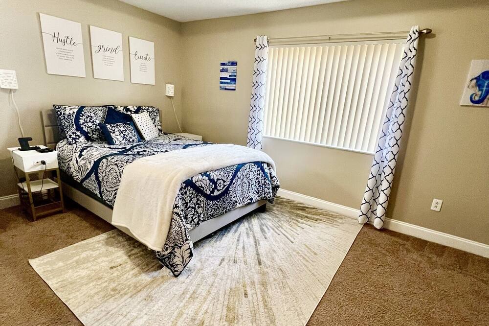 Photo of Bedroom in Country Walk