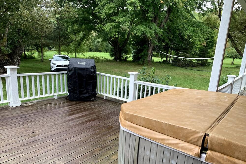 Photo of Outdoor in Notre-Dame-de-Pontmain
