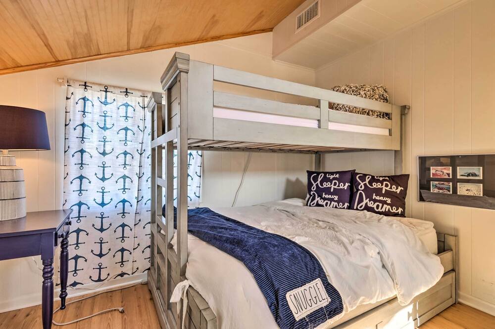 Photo of Bedroom in South Bethany