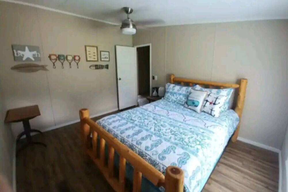 Photo of Bedroom in Dogwood