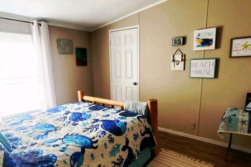 Photo of Bedroom in Dogwood