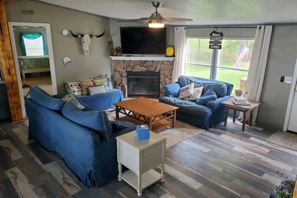 Photo of Livingroom in Dogwood