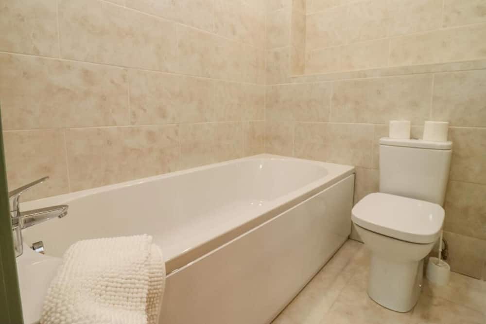 Photo of Bathroom in Little Rissington