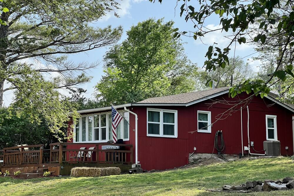 Photo of Outdoor in Neal