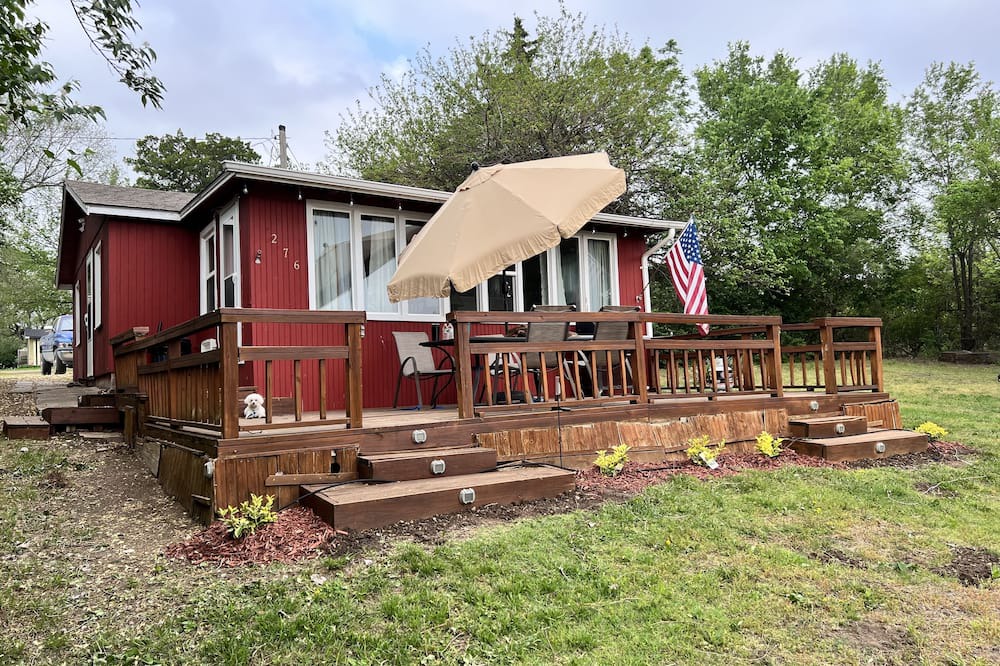 Photo of Outdoor in Neal