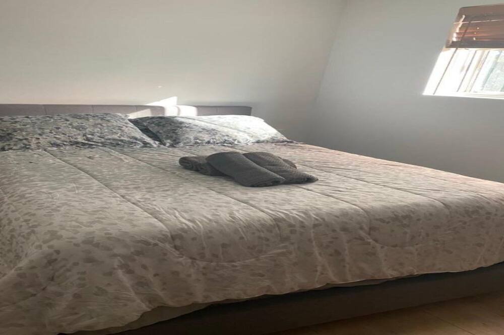 Photo of Bedroom in Mercier-Hochelaga-Maisonneuve