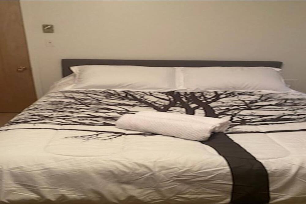 Photo of Bedroom in Mercier-Hochelaga-Maisonneuve