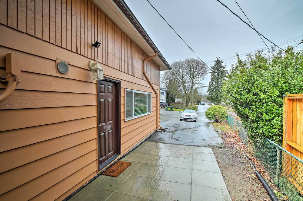 Photo of Outdoor in Lakeland North