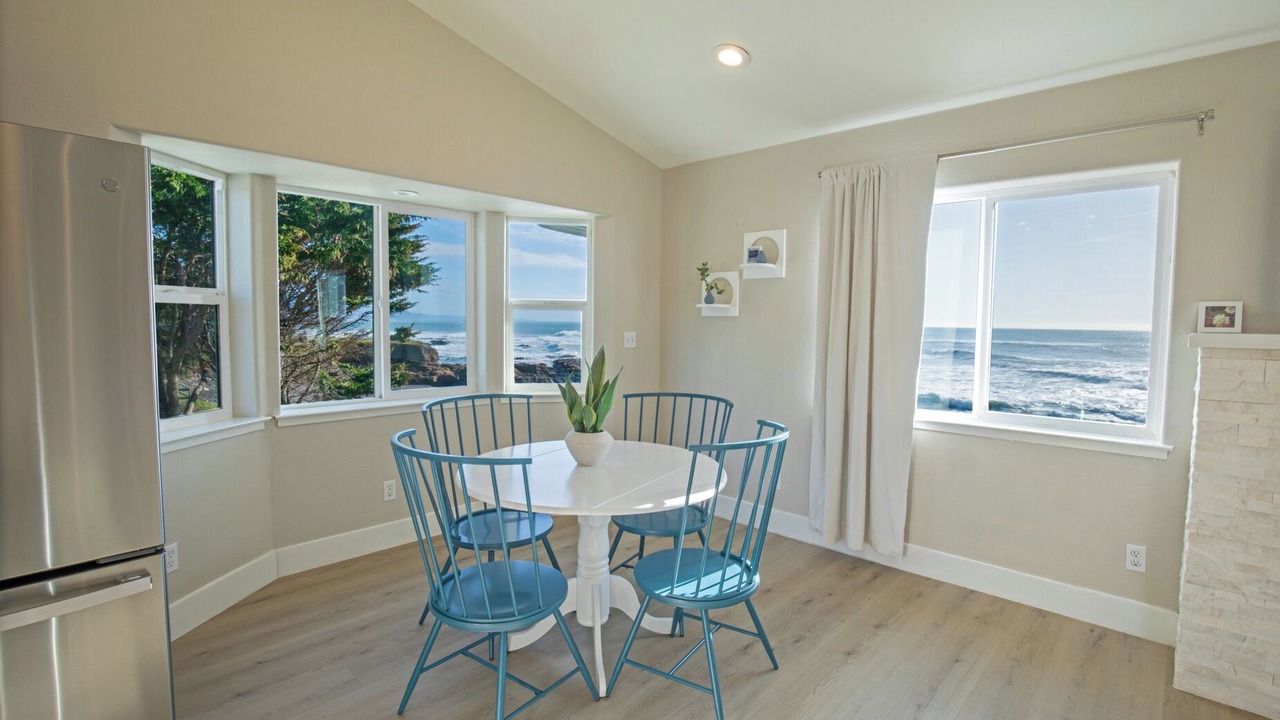 Photo of Bedroom in Shelter Cove