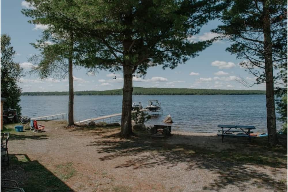 Photo of Outdoor in Lambton