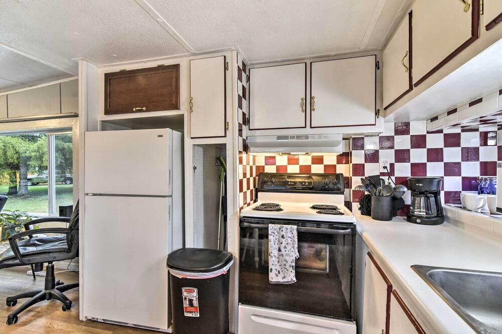 Photo of Kitchen in Lewis County