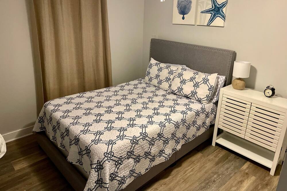 Photo of Bedroom in Ocean Gate