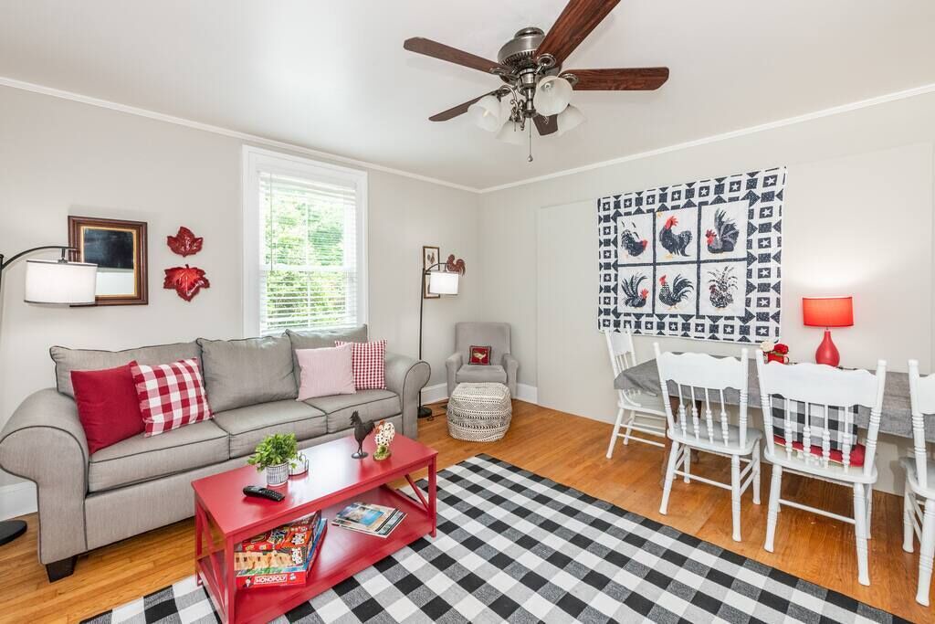 Photo of Livingroom in Wrightsboro