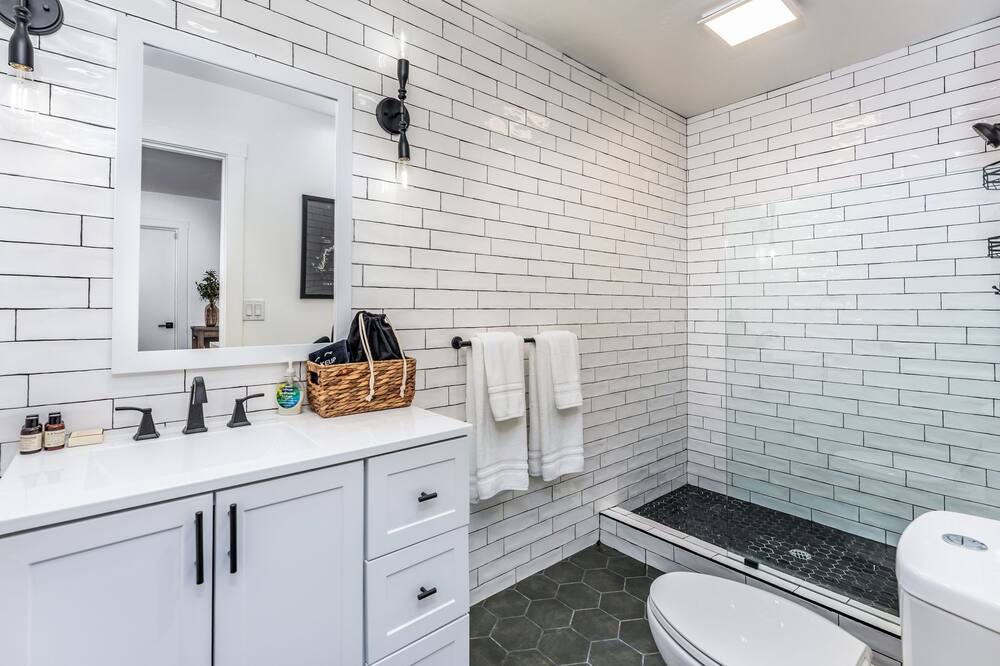 Photo of Bathroom in Oakhurst