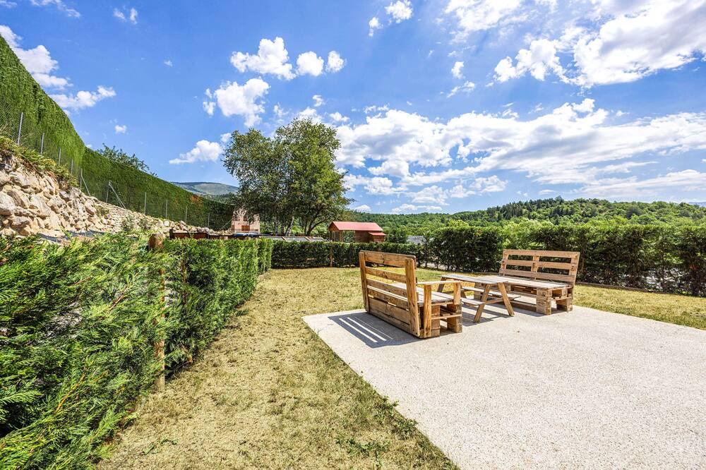 Photo of Outdoor in Angoustrine