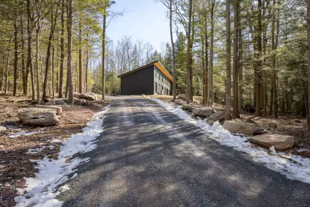 Photo of Outdoor in Haines Falls