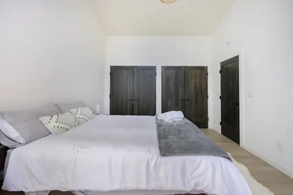 Photo of Bedroom in Haines Falls