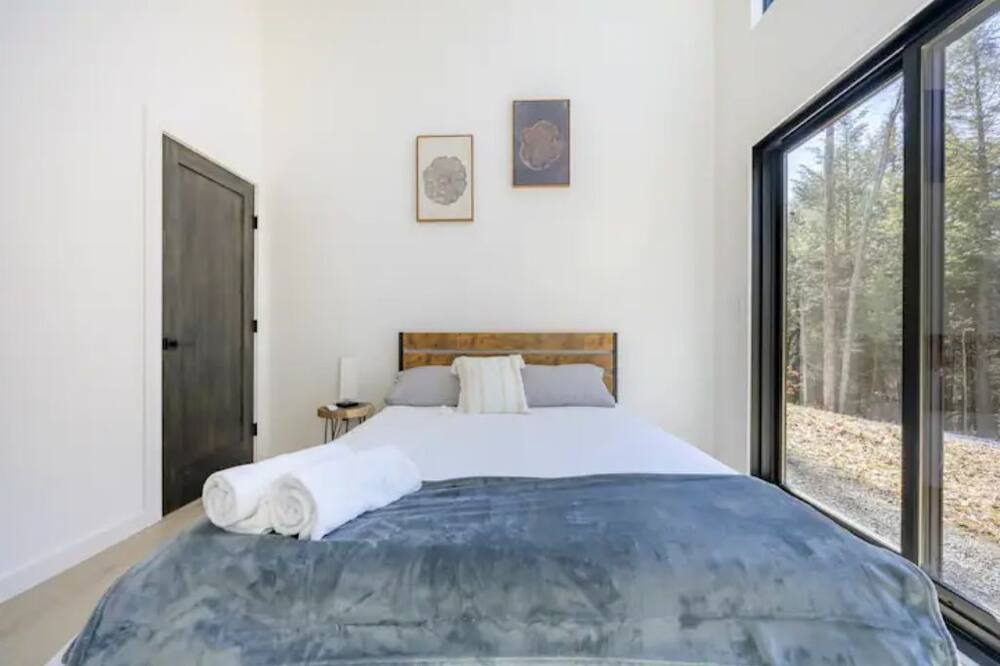 Photo of Bedroom in Haines Falls