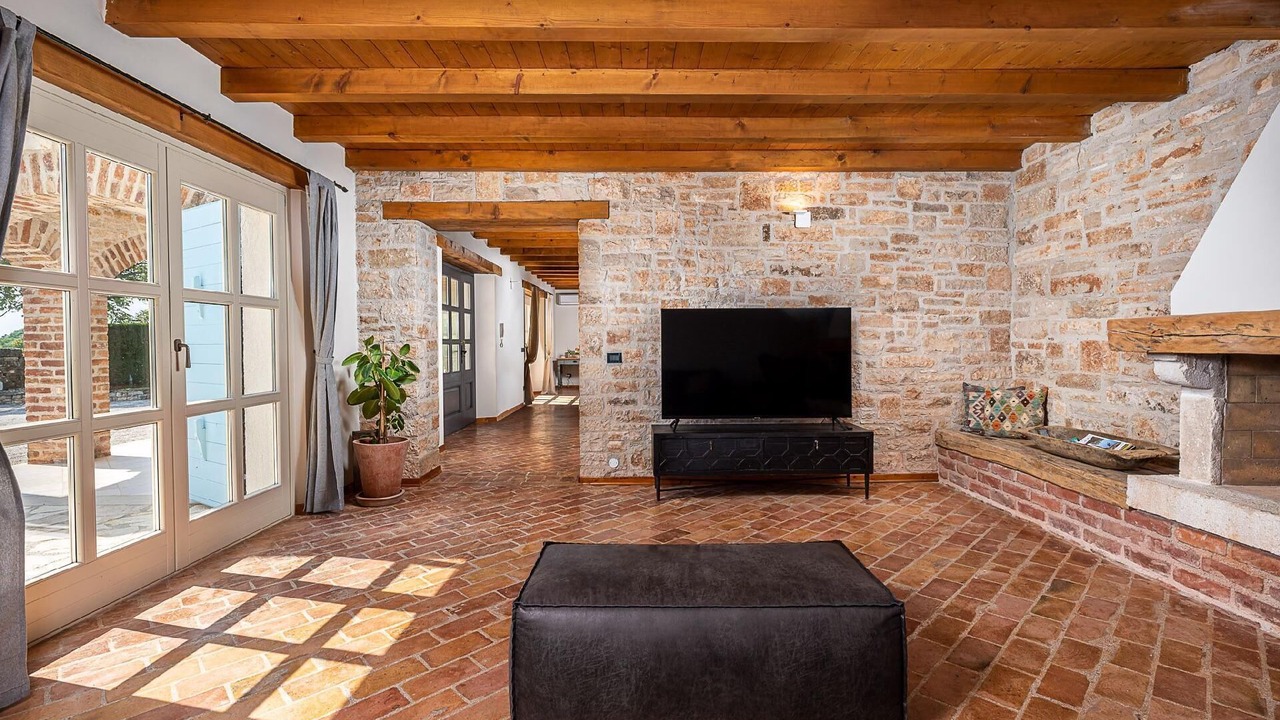 Photo of Livingroom in Rapavel