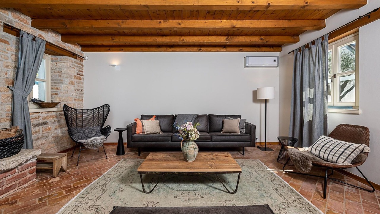 Photo of Livingroom in Rapavel